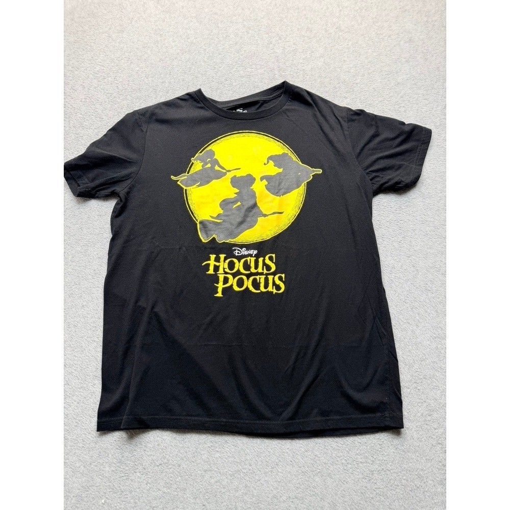 Disney Hocus Pocus Sanderson Sisters Moon Graphic T-Shirt Black Medium